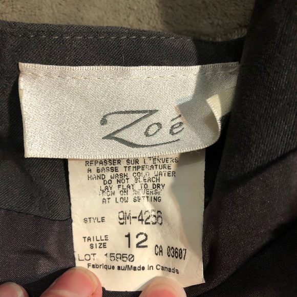 Size 12 Zoe lined knee length skirt! - Picture 10 of 11